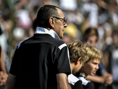 "Sarri senza idoneità per allenare, deve rifare i test medici"