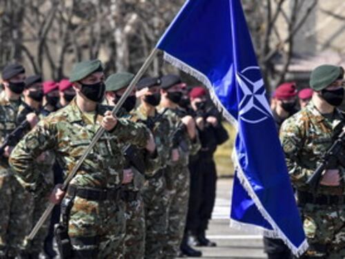 Il ministro belga: "Se la Russia attacca Bruxelles, la Nato distruggerà Mosca"