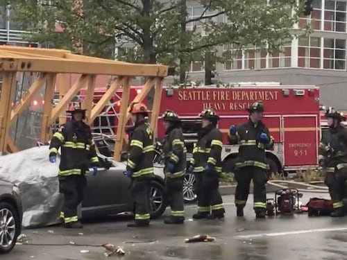 Gru crolla sul nuovo Campus di Google. In quattro muoiono schiacciati nelle auto