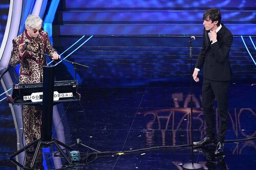 Sanremo 2021, Bugo sbotta: basta parlare di Morgan. Ma mette la sua canzone nell'album