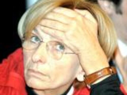 Emma delusa: "E' colpa di Berlusconi"