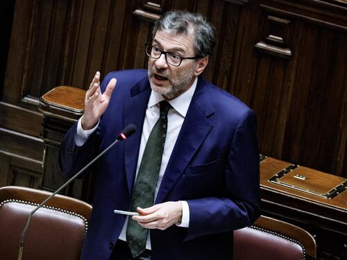 Manovra, maratona per via libera. Manca accordo ma verso fiducia in Aula