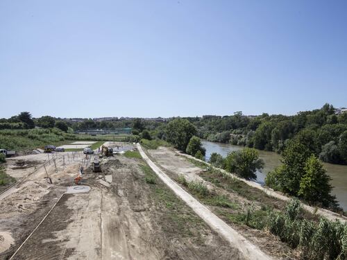 Tiberis, la spiaggia sul Tevere dei romani è già un flop tra ritardi e promesse non mantenute