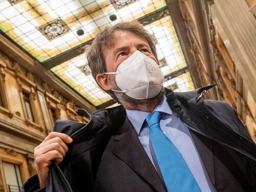 Finita la pandemia Covid tornano le serate tra vip e politici