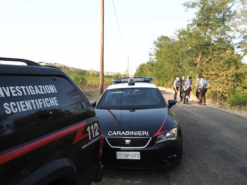 Omicidio-suicidio a Velletri, i figli ascoltati in caserma