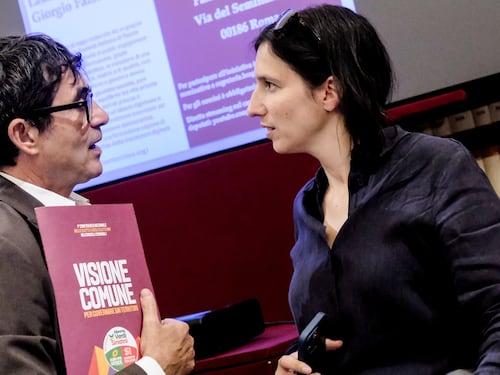 Regionali, “così non funziona”. Fratoianni dà l’ultimatum a Schlein: aria di crisi a sinistra