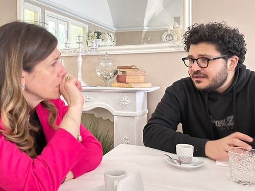 Patrick Zaki rispunta con Alessandra Todde, grandi manovre a sinistra