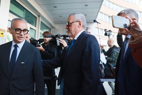 Garlasco, la difesa dell’ex pm Venditti blinda pc, cellulari e hard disk prima di arrivare al Riesame