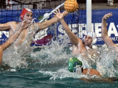 S.S. Lazio Nuoto, la raccolta fondi dopo lo sfratto dalla piscina della Garbatella