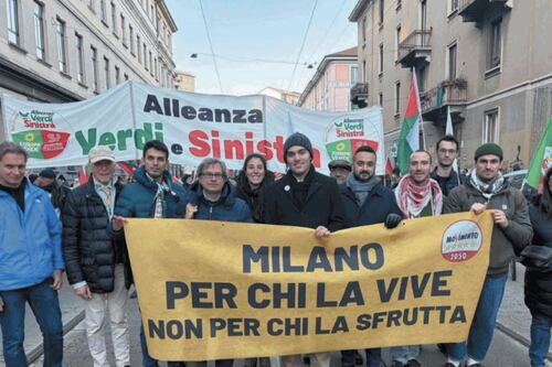 La piazza di Hannoun, cori in arabo e inno all'Intifada