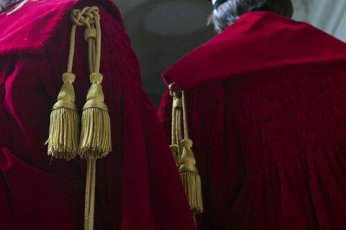 Toghe rosse all'arrembaggio: "Tutti compatti intorno al No". Ma tra i giudici c'è il gelo