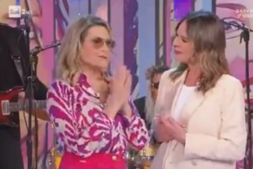Citofonare Rai2, Simona Ventura dà forfait. Che succede in diretta