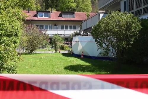 Strage in famiglia a Berna. Tre napoletani uccisi a coltellate