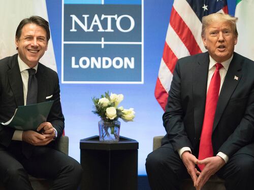 Trump chiama Conte e ci manda aiuti per 100 milioni di dollari