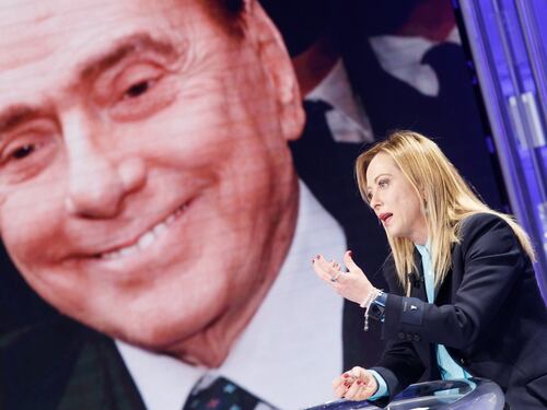 Nuovo governo, incontro per la pace tra Giorgia Meloni e Berlusconi