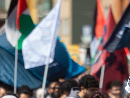 Hamas ed Hezbollah, l'ex 007 rivela: "Afflusso di fondi. Ecco i veri finanziatori"
