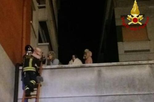 Brucia palazzo a Reggio Emilia: due morti, grave una bimba