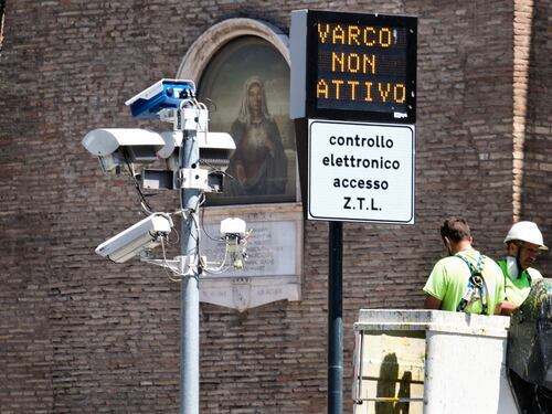 Ztl sospesa, varchi aperti a Roma: firmata l'ordinanza fino al 6 aprile
