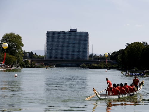 Laghetto dell'Eur senza canoe. Oltre 100 atleti costretti ad andarsene