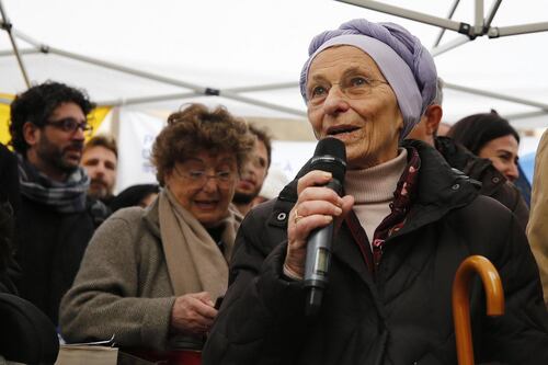 Emma Bonino corre da sola. Salta l'alleanza tra +Europa e Pd