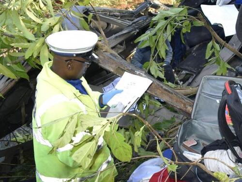 Kenya, si ribalta la barca carica di turisti italiani: vivi per miracolo