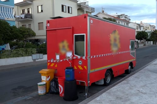 Botulino, indagati anche due medici. Due vittime e 16 intossicati per il panino