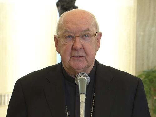 Conclave, chi è il cardinale Camerlengo Kevin Farrell scelto da Papa Francesco