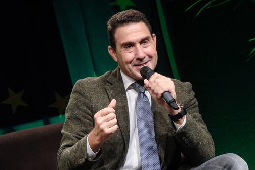 Vannacci e il caso del marchio Futuro Nazionale. È guerra sul simbolo: “Non glielo diamo”