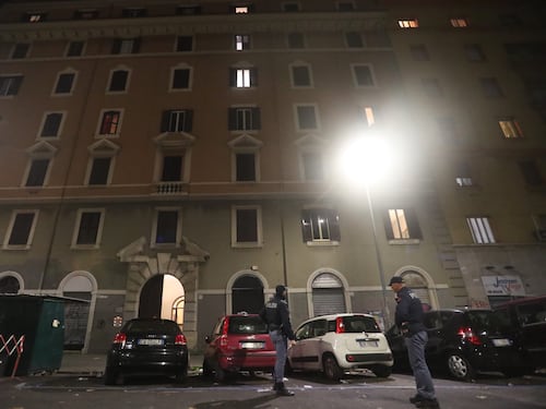 Morta la 17enne volata giù: aveva denunciato uno stupro