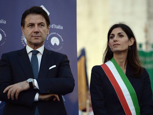 Schiaffo del governo alla Raggi: spariscono i soldi per completare le vele di Calatrava