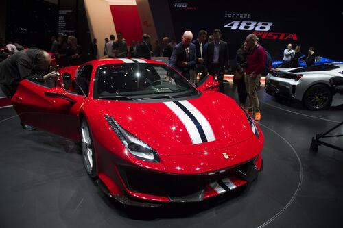 Bolidi e passione, le meraviglie Ferrari a Ginevra