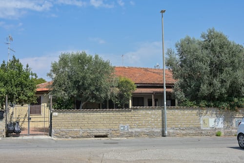 Svolta ad Acilia, ripartono le vendite di 110 casette "Pater". Bando a gennaio