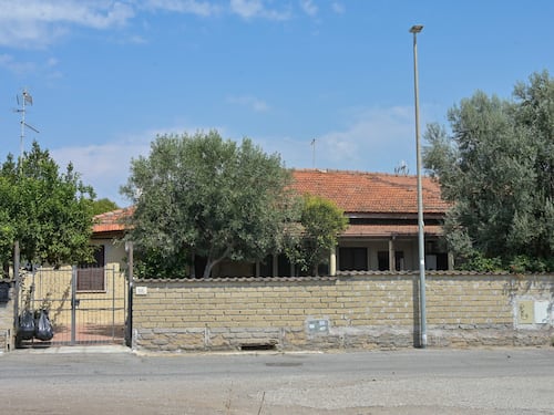Svolta ad Acilia, ripartono le vendite di 110 casette "Pater". Bando a gennaio