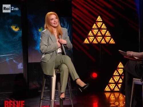Belve, Noemi crolla e confessa il suo dramma: "Quella foto di Michelle Hunziker..."