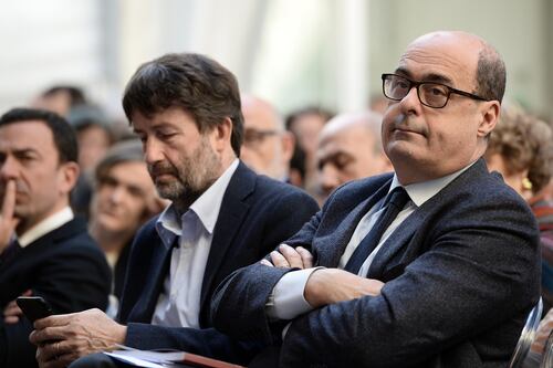 Pur di prendersi i voti dalle macerie a 5 Stelle il Pd rinnega se stesso