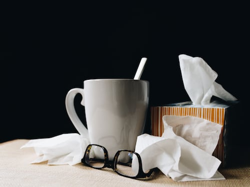 Influenza, boom di casi: 1 milione di italiani a letto a Capodanno