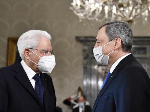 Draghi al Quirinale da Mattarella, riparte il tam tam: "Il governo va avanti". Con o senza Conte