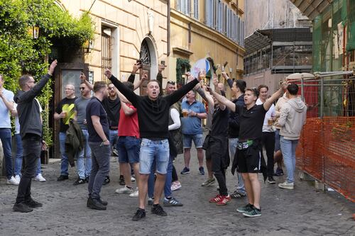 Roma, il divieto di trasferta non ferma gli hooligans del Feyenoord? Scatta l’allerta sicurezza