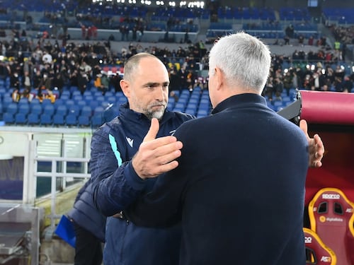 Mourinho, i complimenti al Verona nello spogliatoio e la panchina salva a prescindere