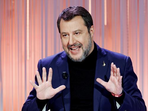 Si tratta sulla Sardegna, E la Lega propone la legge sul terzo mandato