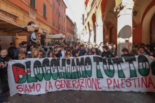 Governo, i ProPal gettano la maschera: dal “no Netanyahu” al “No Meloni day”