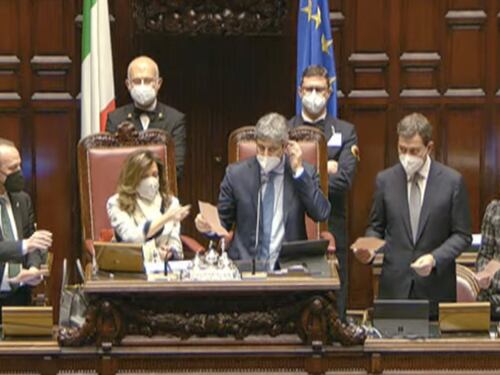 Quirinale, la corsa di Mattarella per il secondo mandato: lo spoglio in diretta da Montecitorio (VIDEO)