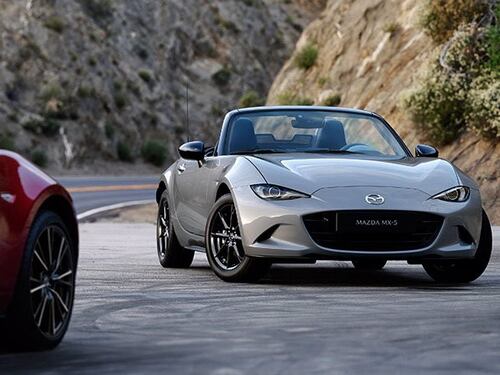 Il fascino immutato della Mx-5