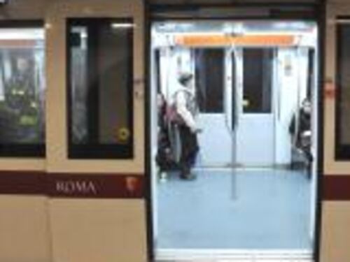 Un guasto paralizza la metro