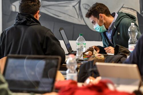 Coronavirus: transizione scuola-università, le linee guida per il riconoscimento dei titoli