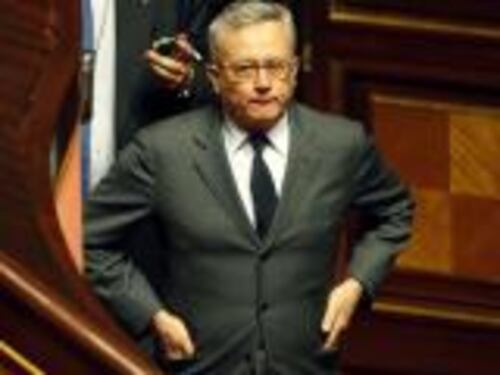 Tremonti attacca il Pdl. Rivolta nel partito