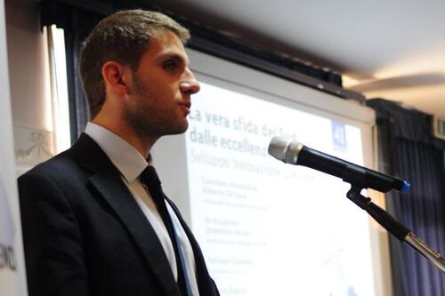 Inchiesta rifiuti in Campania, De Luca jr si dimette da assessore