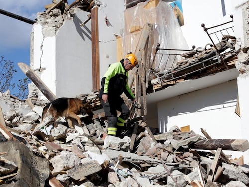 Altre scosse, case inagibili e scuole chiuse