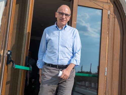 Pd, inevitabile fallimento. Lettera a un leader di partito mai nato