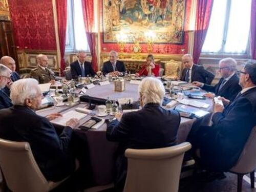 Quirinale, riunito il Consiglio supremo di difesa: "Italia non è in guerra"